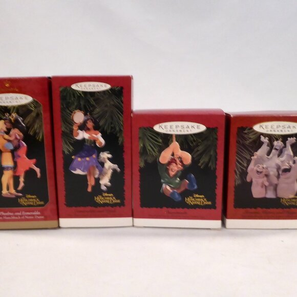 NEW 1996 HALLMARK DISNEY HUNCHBACK OF NORTE DAME ORNAMENT LOT OF 4 - Picture 6 of 14